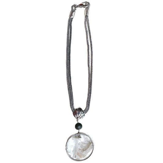 Illary Necklace